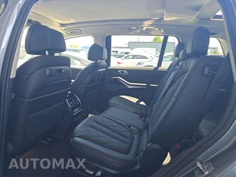2026 BMW X7 xDrive40i – miniatura 13