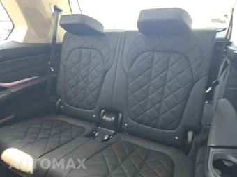 2026 BMW X7 xDrive40i – miniatura 14