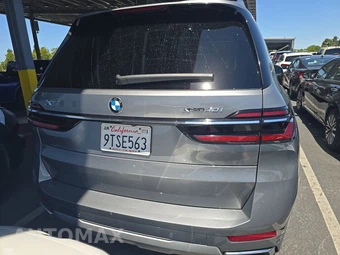 2026 BMW X7 xDrive40i – miniatura 5