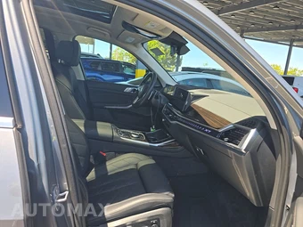 2026 BMW X7 xDrive40i – miniatura 8