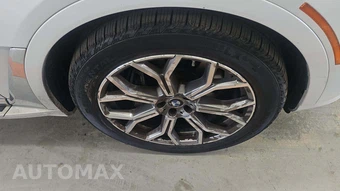 2026 BMW X7 xDrive40i – miniatura 23