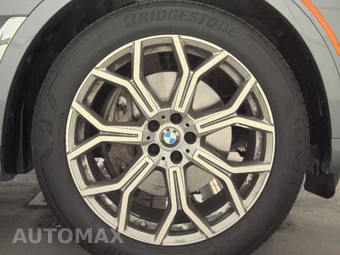 2026 BMW X7 xDrive40i – miniatura 10