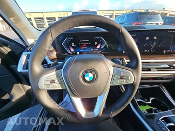 2026 BMW X7 xDrive40i – miniatura 16