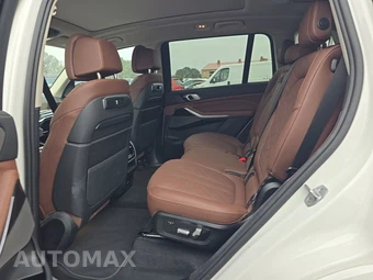 2026 BMW X7 xDrive40i – miniatura 13