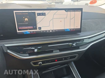 2026 BMW X7 xDrive40i – miniatura 11