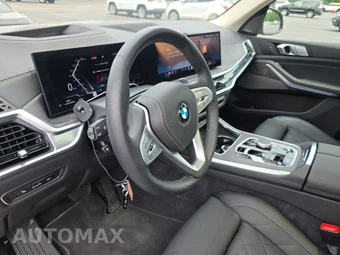 2026 BMW X7 xDrive40i – miniatura 15