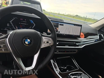 2026 BMW X7 xDrive40i – miniatura 17