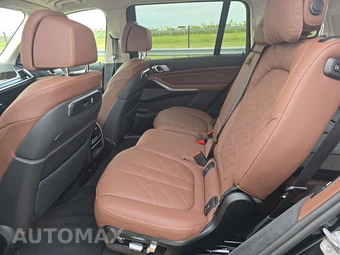 2026 BMW X7 xDrive40i – miniatura 19