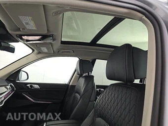 2026 BMW X7 xDrive40i – miniatura 15