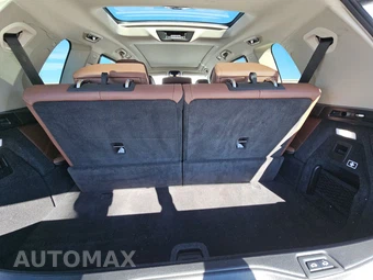 2026 BMW X7 xDrive40i - miniatura 23