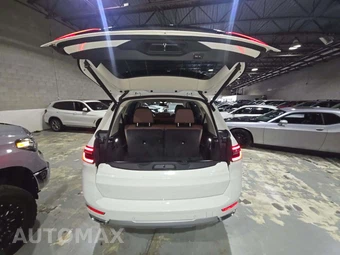 2026 BMW X7 xDrive40i – miniatura 15