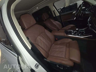 2026 BMW X7 xDrive40i – miniatura 19