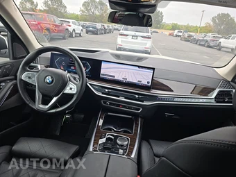 2026 BMW X7 xDrive40i – miniatura 11