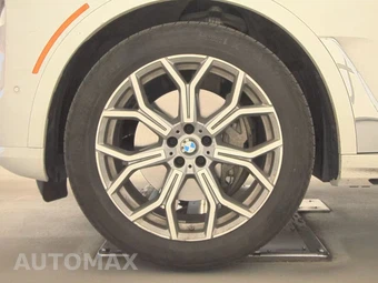 2026 BMW X7 xDrive40i – miniatura 9