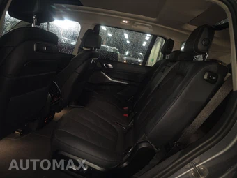 2026 BMW X7 xDrive40i – miniatura 19