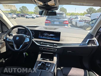 2026 BMW X7 xDrive40i – miniatura 11