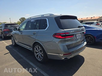 2026 BMW X7 xDrive40i – miniatura 6