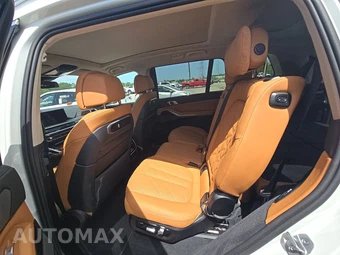 2026 BMW X7 xDrive40i – miniatura 13