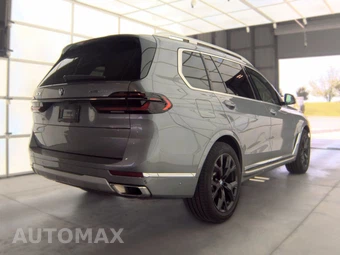 2026 BMW X7 xDrive40i - miniatura 5