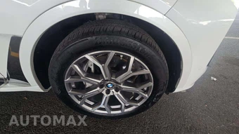 2026 BMW X7 xDrive40i - miniatura 23