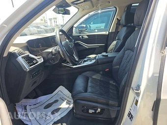 2026 BMW X7 xDrive40i - miniatura 6