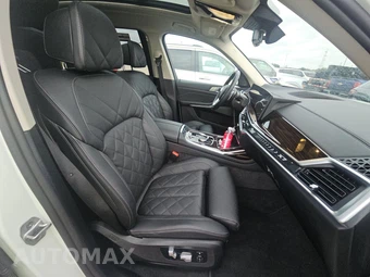 2026 BMW X7 xDrive40i – miniatura 8