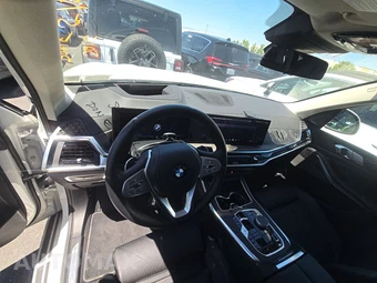 2026 BMW X7 xDrive40i – miniatura 11