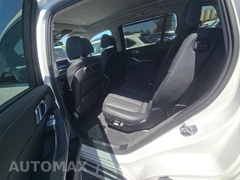 2026 BMW X7 xDrive40i – miniatura 13