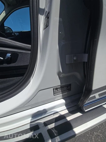 2026 BMW X7 xDrive40i – miniatura 15