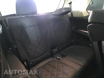 2026 BMW X7 xDrive40i - miniatura 20