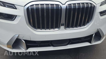 2026 BMW X7 xDrive40i – miniatura 23