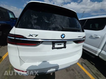 2026 BMW X7 xDrive40i – miniatura 5