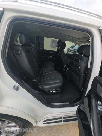 2026 BMW X7 xDrive40i – miniatura 17