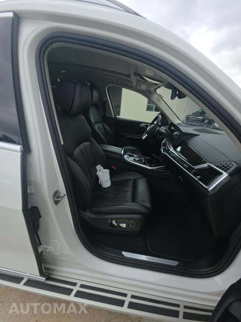 2026 BMW X7 xDrive40i – miniatura 19