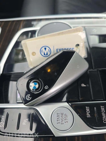 2026 BMW X7 xDrive40i – miniatura 8