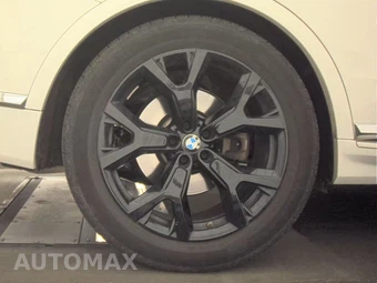 2026 BMW X7 xDrive40i – miniatura 11