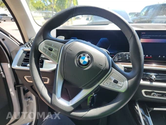 2026 BMW X7 xDrive40i – miniatura 16