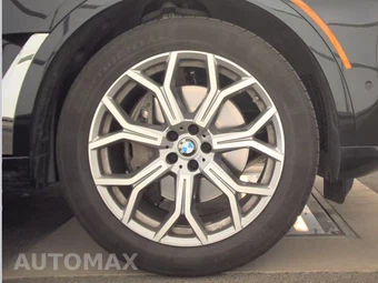 2026 BMW X7 xDrive40i – miniatura 10