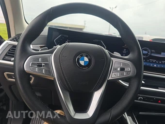 2026 BMW X7 xDrive40i – miniatura 16