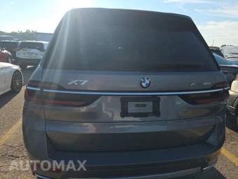 2026 BMW X7 xDrive40i - miniatura 5