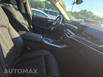 2026 BMW X7 xDrive40i - miniatura 8