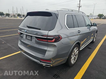 2026 BMW X7 xDrive40i – miniatura 4