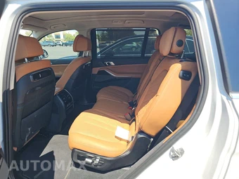 2026 BMW X7 xDrive40i – miniatura 13