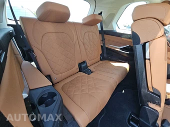 2026 BMW X7 xDrive40i – miniatura 14