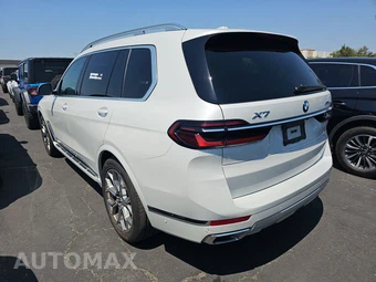 2026 BMW X7 xDrive40i – miniatura 6