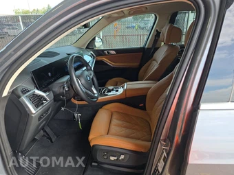 2026 BMW X7 xDrive40i - miniatura 13
