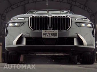 2026 BMW X7 xDrive40i - miniatura 3