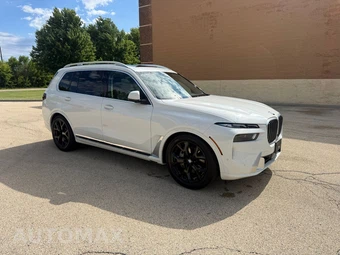 2026 BMW X7 xDrive40i - miniatura 2