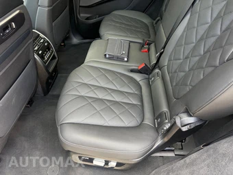 2026 BMW X7 xDrive40i - miniatura 32