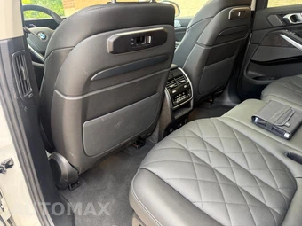 2026 BMW X7 xDrive40i - miniatura 34
